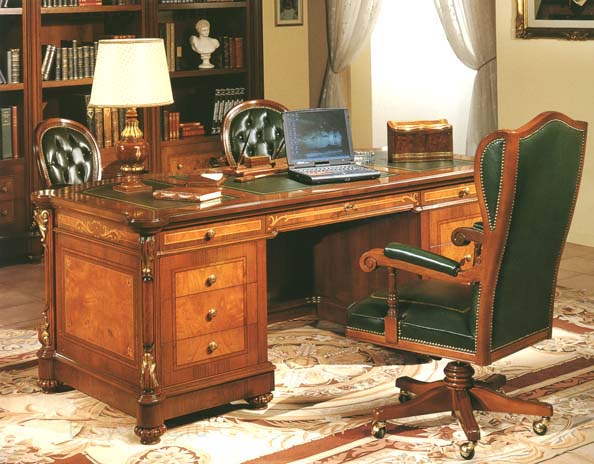 Стол кабинета для руководителя Pitti